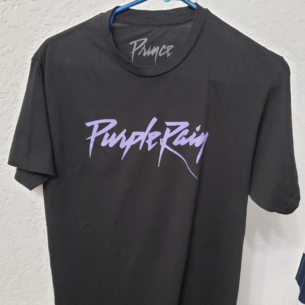 Purple rain T-shirt - Picture 1 of 4